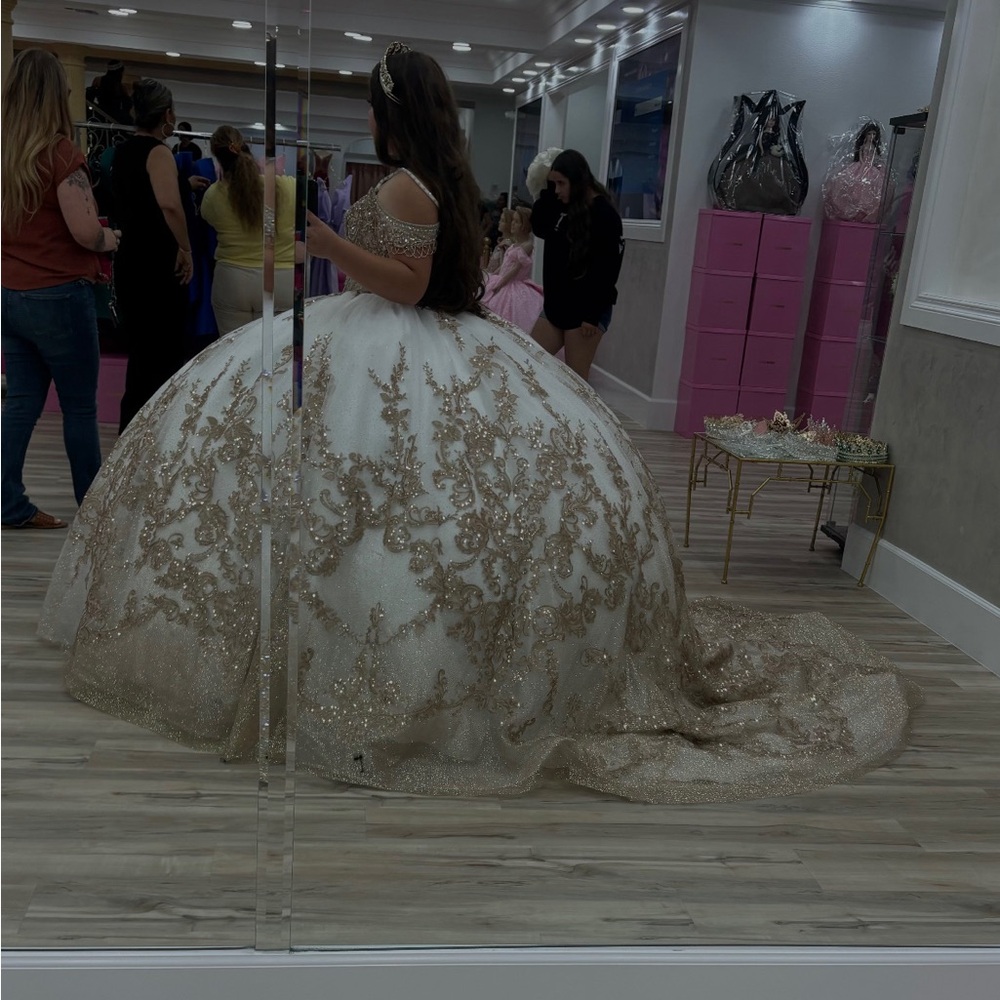 Quince Dress from Moda 2000
